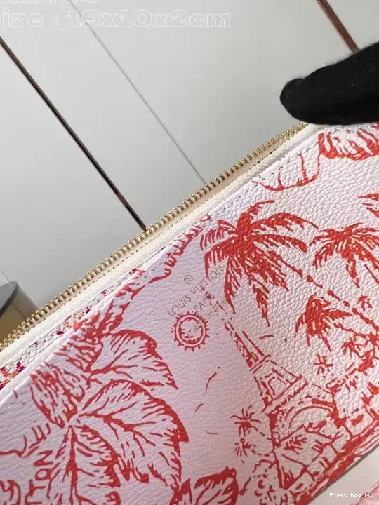 First bag ru WALLET-10*20*2 cm VUITTON ZIPPY LOUIS 0529